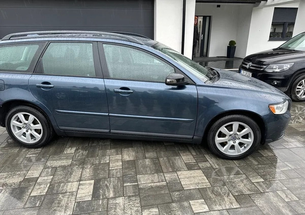 Volvo V50 cena 15900 przebieg: 320000, rok produkcji 2008 z Sława małe 529